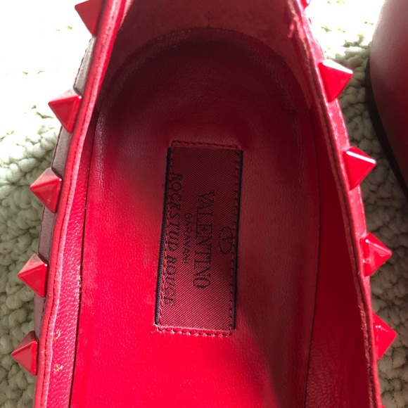 Brand new Valentino flat - Picture 3 of 5